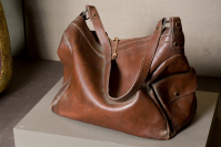 Marilyn%20Levine%2C%20%3Cb%3E%3Ci%3E%20Handbag%3C%2Fi%3E%3C%2Fb%3E%2C%201988%2C%20ceramic%2C%20Gift%20of%20Douglas%20and%20Lila%20Goodman%2C%20%26%23169%3B%20unknown%2C%20research%20required%2C%202001.90.17